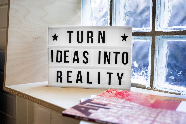 Turn ideas into reality, online business ideas you can try